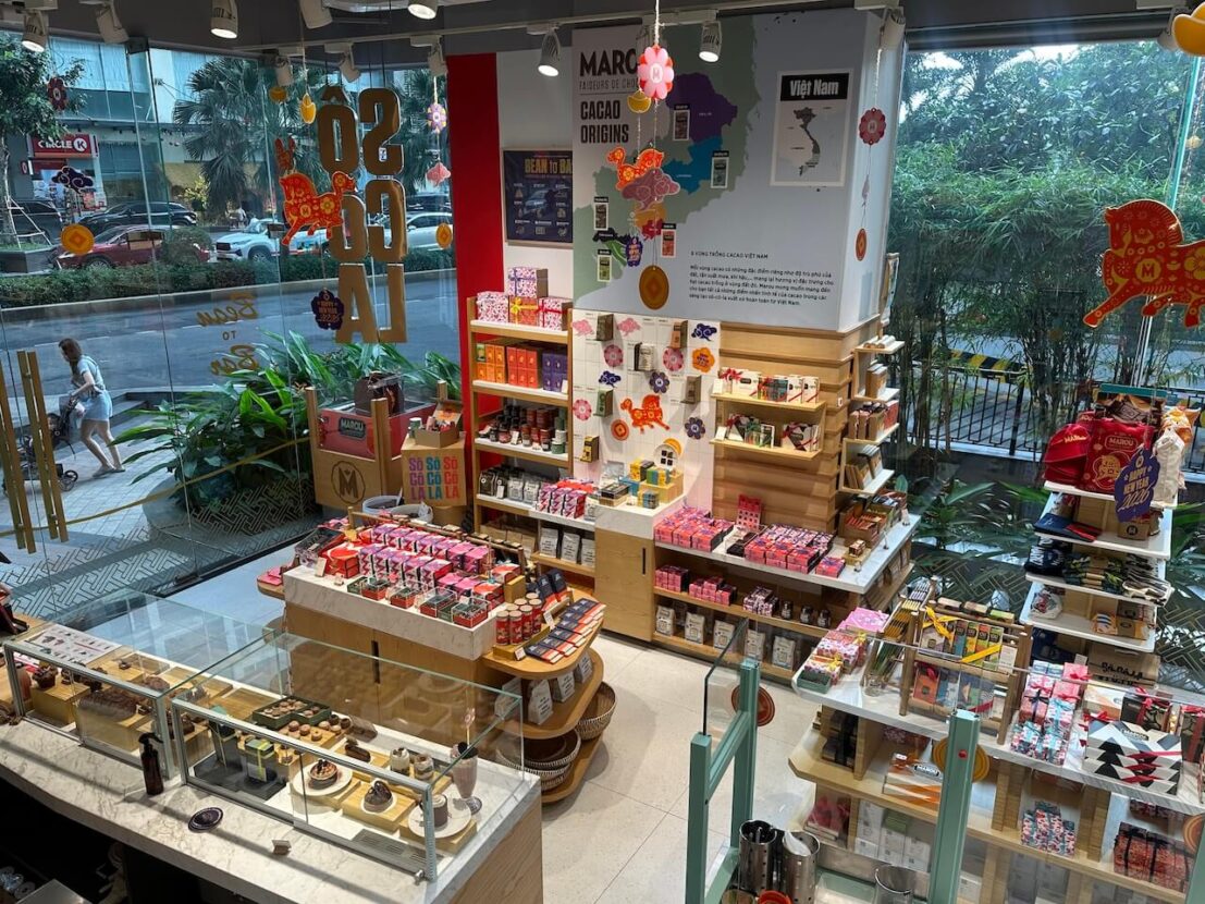 ベトナムのお土産-高級チョコレート-MAROU店内