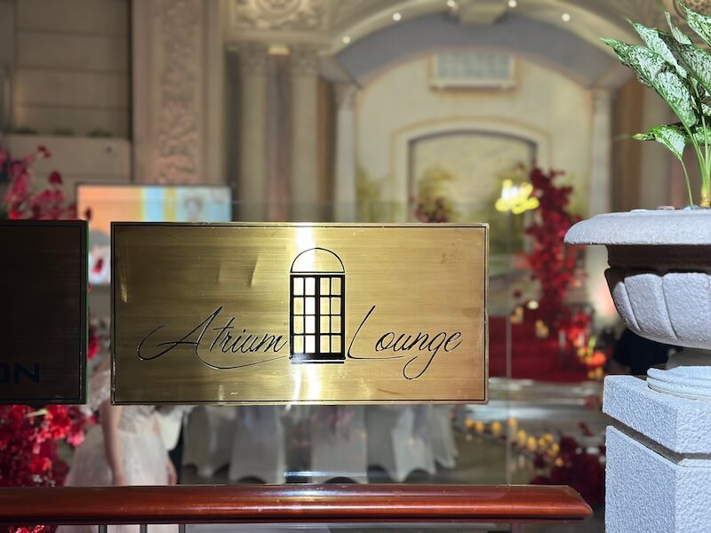 5つ星ホテルで行われた国際カップルの結婚式に参列してきた。