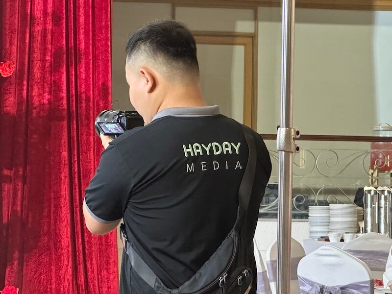 5つ星ホテルで行われた国際カップルの結婚式に参列してきた。