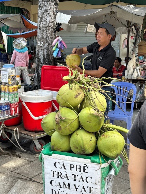 3泊4日のホーチミン市旅行｜はじめての海外ひとり旅で、友人がホーチミン市にやって来た。
