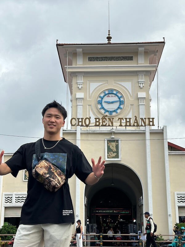 3泊4日のホーチミン市旅行｜はじめての海外ひとり旅で、友人がホーチミン市にやって来た。